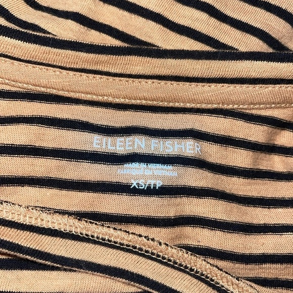 Eileen Fisher Organic Cotton Short Sleeve Tee Shirt Sz. XS Sz. Small - Picture 9 of 10